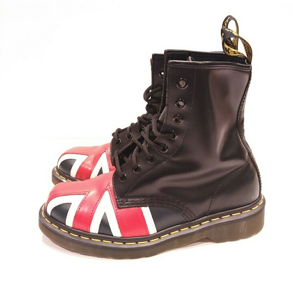 Dr. Martens Shoes - Dr.marten us5m 37 eu usl6 combat boots
